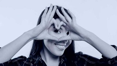 b266ed257072f13c8e0fa70d03002e54  Claves para generar una mejor experiencia de cliente con  Simon T Bailey - HitLive