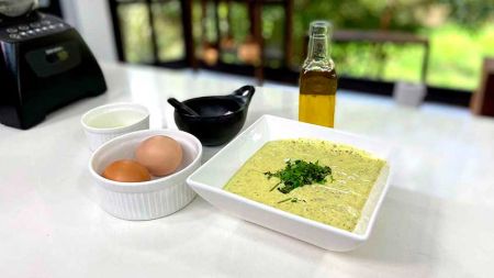 f994aa9f8ece115cbb1223a2bb298a74 Picadillo de Brocoli con pepino en Tatiana en Casa - HitLive